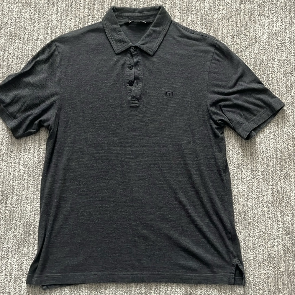 Travis Mathew size small polo